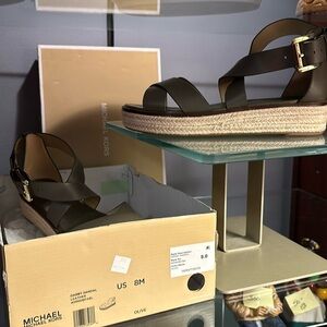 Michael Kors Darby sandals